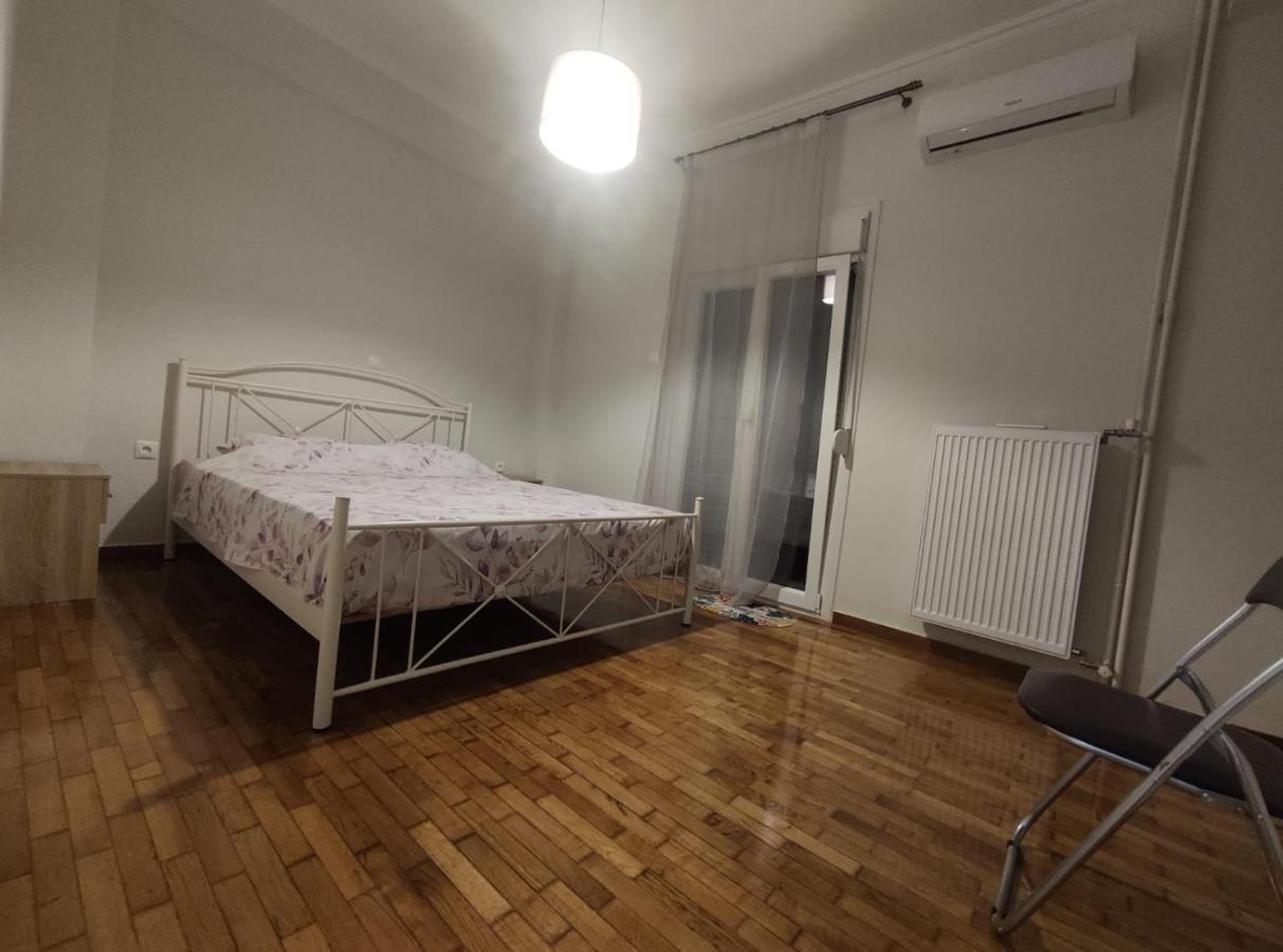 Valtameri Athens Luaran gambar